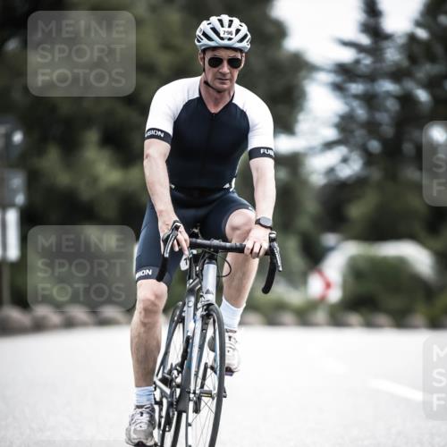 21.06.2026 - 29. Vierlanden-Triathlon H.Heesch http://msf.ph/oto/9922783 21.06.2026 12:35:17 Radfahren 796 meine-sportfotos.de