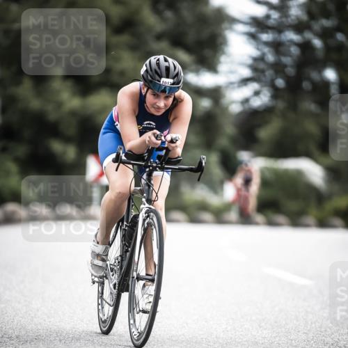 21.06.2026 - 29. Vierlanden-Triathlon H.Heesch http://msf.ph/oto/9922790 21.06.2026 12:35:40 Radfahren 1012 meine-sportfotos.de