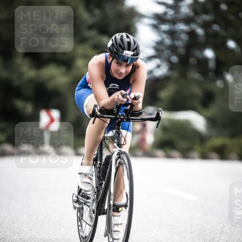21.06.2026 - 29. Vierlanden-Triathlon H.Heesch http://msf.ph/oto/9922793 21.06.2026 12:35:40 Radfahren 1012 meine-sportfotos.de