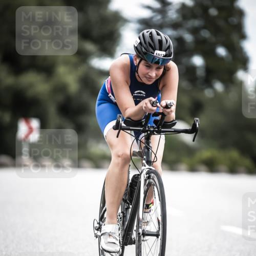 21.06.2026 - 29. Vierlanden-Triathlon H.Heesch http://msf.ph/oto/9922796 21.06.2026 12:35:40 Radfahren 1012 meine-sportfotos.de