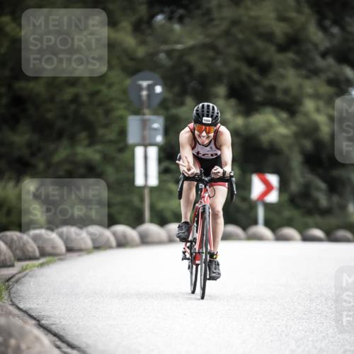 21.06.2026 - 29. Vierlanden-Triathlon H.Heesch http://msf.ph/oto/9922808 21.06.2026 12:35:45 Radfahren 11, 1004 meine-sportfotos.de