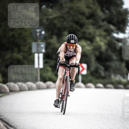 21.06.2026 - 29. Vierlanden-Triathlon H.Heesch http://msf.ph/oto/9922813 21.06.2026 12:35:45 Radfahren 11, 1004 meine-sportfotos.de