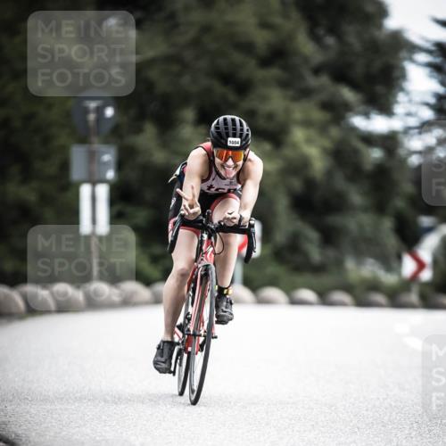 21.06.2026 - 29. Vierlanden-Triathlon H.Heesch http://msf.ph/oto/9922815 21.06.2026 12:35:45 Radfahren 1004 meine-sportfotos.de