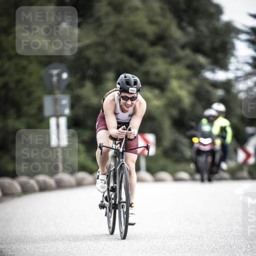 21.06.2026 - 29. Vierlanden-Triathlon H.Heesch http://msf.ph/oto/9922853 21.06.2026 12:36:15 Radfahren 1020 meine-sportfotos.de