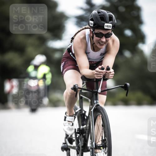 21.06.2026 - 29. Vierlanden-Triathlon H.Heesch http://msf.ph/oto/9922868 21.06.2026 12:36:15 Radfahren 1020, 1020 meine-sportfotos.de