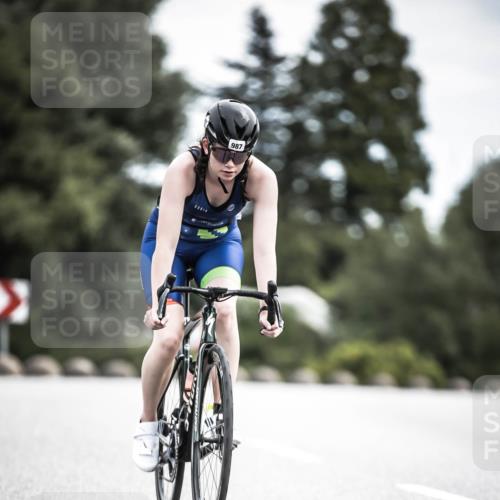 21.06.2026 - 29. Vierlanden-Triathlon H.Heesch http://msf.ph/oto/9922894 21.06.2026 12:36:43 Radfahren 987 meine-sportfotos.de