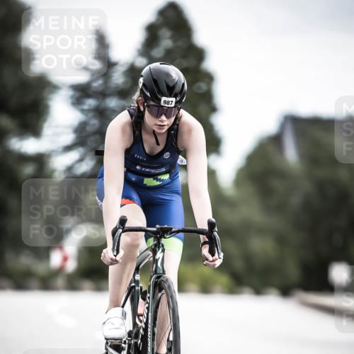 21.06.2026 - 29. Vierlanden-Triathlon H.Heesch http://msf.ph/oto/9922900 21.06.2026 12:36:44 Radfahren 987 meine-sportfotos.de