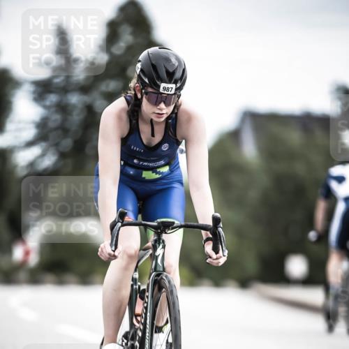 21.06.2026 - 29. Vierlanden-Triathlon H.Heesch http://msf.ph/oto/9922902 21.06.2026 12:36:44 Radfahren 987 meine-sportfotos.de