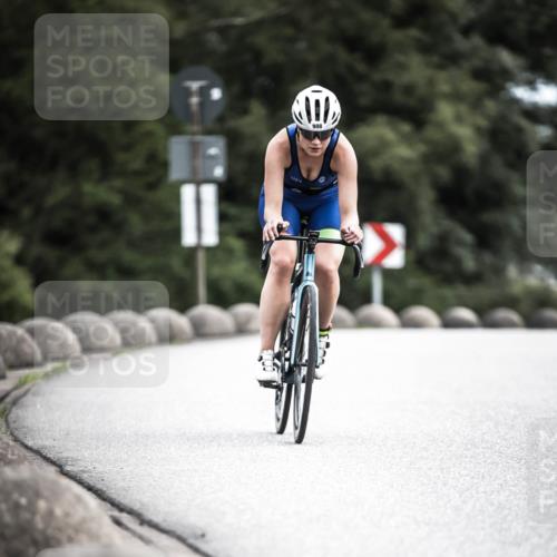 21.06.2026 - 29. Vierlanden-Triathlon H.Heesch http://msf.ph/oto/9922930 21.06.2026 12:37:20 Radfahren 11, 988 meine-sportfotos.de