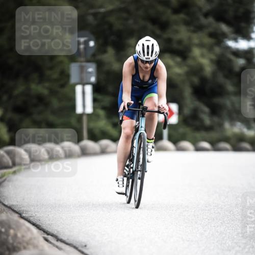 21.06.2026 - 29. Vierlanden-Triathlon H.Heesch http://msf.ph/oto/9922932 21.06.2026 12:37:20 Radfahren 988 meine-sportfotos.de