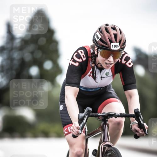 21.06.2026 - 29. Vierlanden-Triathlon H.Heesch http://msf.ph/oto/9922973 21.06.2026 12:39:21 Radfahren 1005, 1005 meine-sportfotos.de
