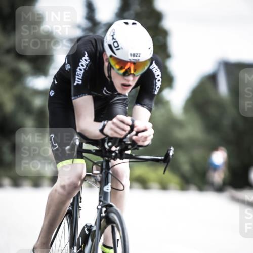 21.06.2026 - 29. Vierlanden-Triathlon H.Heesch http://msf.ph/oto/9922988 21.06.2026 13:02:04 Radfahren 1022 meine-sportfotos.de