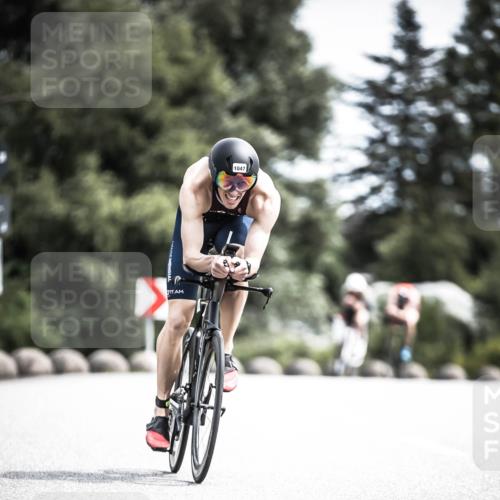 21.06.2026 - 29. Vierlanden-Triathlon H.Heesch http://msf.ph/oto/9922990 21.06.2026 13:02:07 Radfahren 1047 meine-sportfotos.de