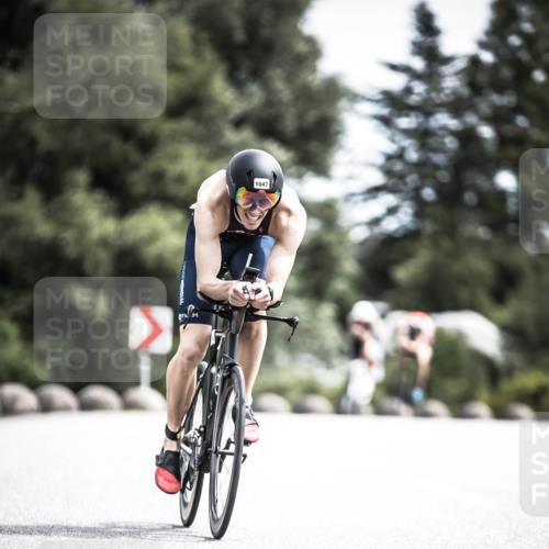 21.06.2026 - 29. Vierlanden-Triathlon H.Heesch http://msf.ph/oto/9922991 21.06.2026 13:02:07 Radfahren 1047 meine-sportfotos.de