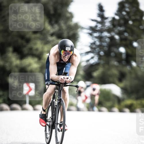 21.06.2026 - 29. Vierlanden-Triathlon H.Heesch http://msf.ph/oto/9922993 21.06.2026 13:02:08 Radfahren 1047 meine-sportfotos.de