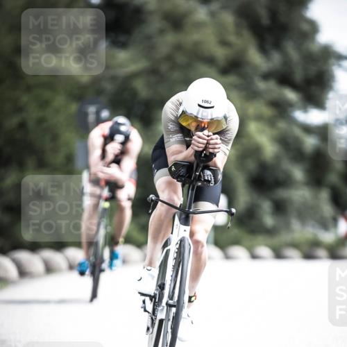 21.06.2026 - 29. Vierlanden-Triathlon H.Heesch http://msf.ph/oto/9923010 21.06.2026 13:02:11 Radfahren 1062 meine-sportfotos.de