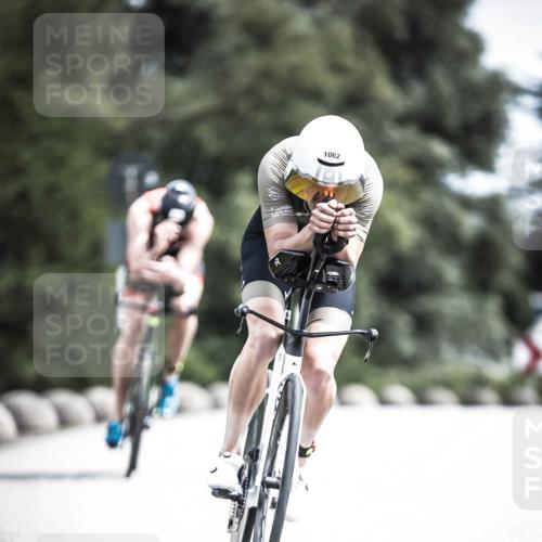 21.06.2026 - 29. Vierlanden-Triathlon H.Heesch http://msf.ph/oto/9923011 21.06.2026 13:02:11 Radfahren 1062 meine-sportfotos.de