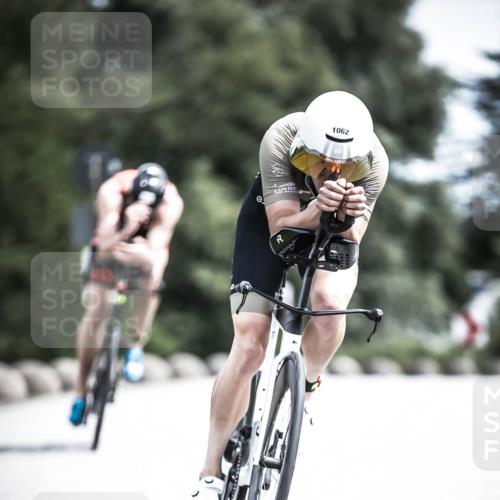 21.06.2026 - 29. Vierlanden-Triathlon H.Heesch http://msf.ph/oto/9923013 21.06.2026 13:02:11 Radfahren 1062 meine-sportfotos.de