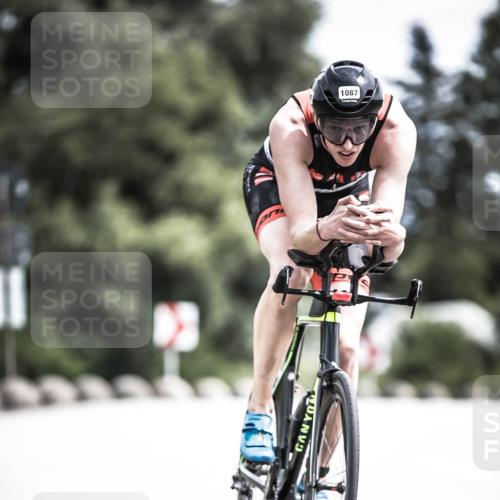 21.06.2026 - 29. Vierlanden-Triathlon H.Heesch http://msf.ph/oto/9923018 21.06.2026 13:02:12 Radfahren 1087 meine-sportfotos.de