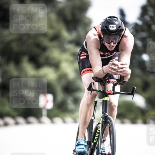 21.06.2026 - 29. Vierlanden-Triathlon H.Heesch http://msf.ph/oto/9923019 21.06.2026 13:02:12 Radfahren 1087 meine-sportfotos.de