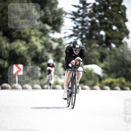 21.06.2026 - 29. Vierlanden-Triathlon H.Heesch http://msf.ph/oto/9923026 21.06.2026 13:02:17 Radfahren 1040 meine-sportfotos.de