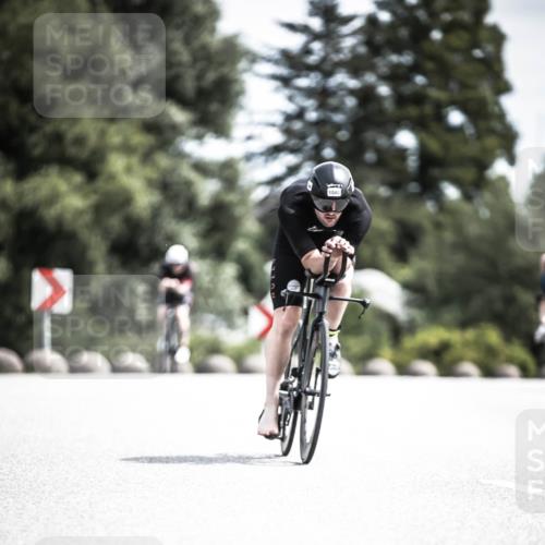 21.06.2026 - 29. Vierlanden-Triathlon H.Heesch http://msf.ph/oto/9923028 21.06.2026 13:02:17 Radfahren 1040 meine-sportfotos.de