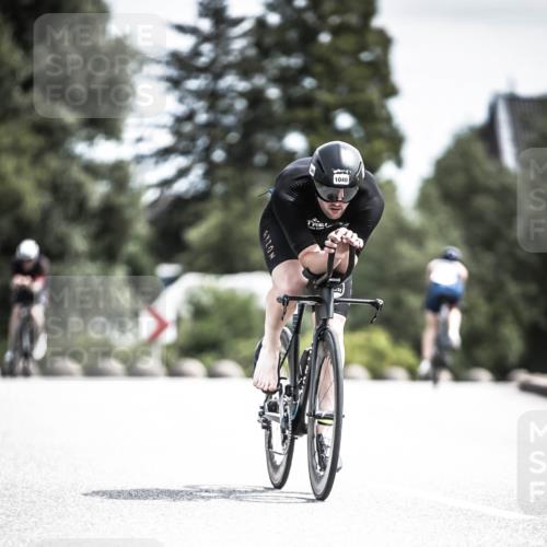 21.06.2026 - 29. Vierlanden-Triathlon H.Heesch http://msf.ph/oto/9923034 21.06.2026 13:02:17 Radfahren 1040 meine-sportfotos.de
