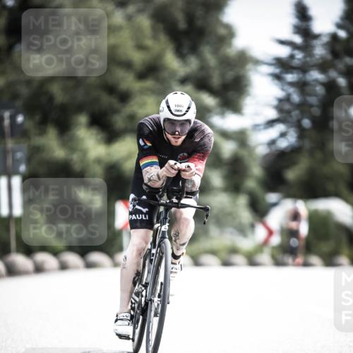 21.06.2026 - 29. Vierlanden-Triathlon H.Heesch http://msf.ph/oto/9923050 21.06.2026 13:02:20 Radfahren 1080 meine-sportfotos.de