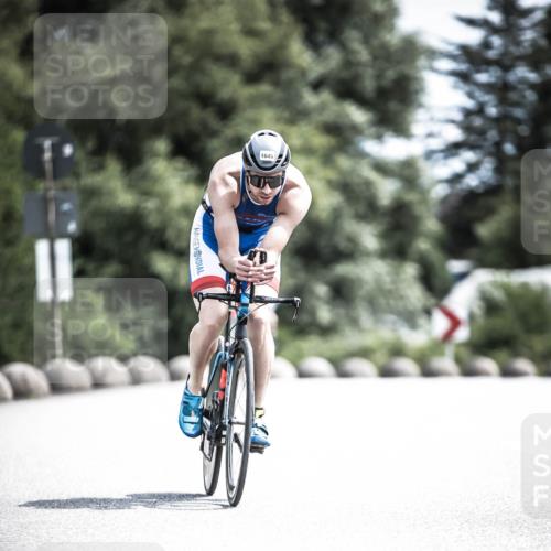 21.06.2026 - 29. Vierlanden-Triathlon H.Heesch http://msf.ph/oto/9923082 21.06.2026 13:02:30 Radfahren 1045 meine-sportfotos.de