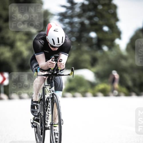 21.06.2026 - 29. Vierlanden-Triathlon H.Heesch http://msf.ph/oto/9923095 21.06.2026 13:02:33 Radfahren 1056 meine-sportfotos.de