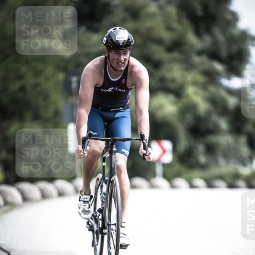 21.06.2026 - 29. Vierlanden-Triathlon H.Heesch http://msf.ph/oto/9923115 21.06.2026 13:02:39 Radfahren 1049 meine-sportfotos.de