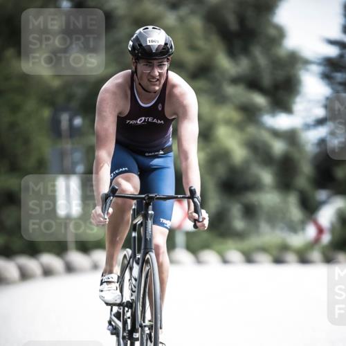 21.06.2026 - 29. Vierlanden-Triathlon H.Heesch http://msf.ph/oto/9923118 21.06.2026 13:02:40 Radfahren 1049 meine-sportfotos.de