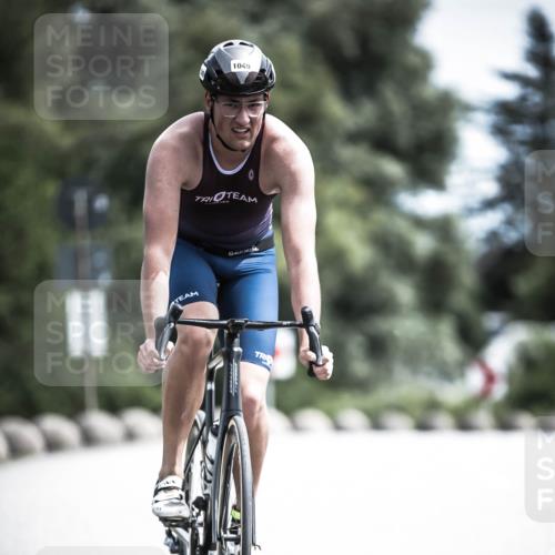 21.06.2026 - 29. Vierlanden-Triathlon H.Heesch http://msf.ph/oto/9923119 21.06.2026 13:02:40 Radfahren 1049 meine-sportfotos.de