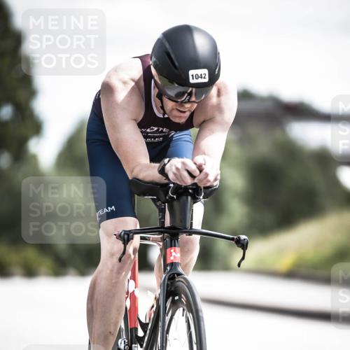 21.06.2026 - 29. Vierlanden-Triathlon H.Heesch http://msf.ph/oto/9923143 21.06.2026 13:02:49 Radfahren 1042 meine-sportfotos.de