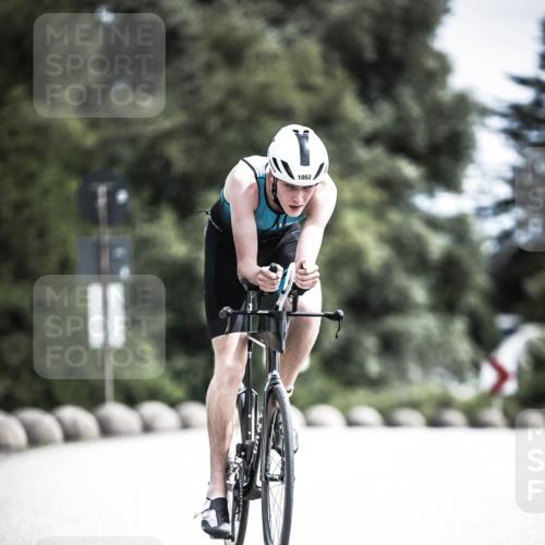 21.06.2026 - 29. Vierlanden-Triathlon H.Heesch http://msf.ph/oto/9923150 21.06.2026 13:02:53 Radfahren 1052 meine-sportfotos.de