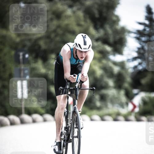 21.06.2026 - 29. Vierlanden-Triathlon H.Heesch http://msf.ph/oto/9923151 21.06.2026 13:02:53 Radfahren 1052 meine-sportfotos.de