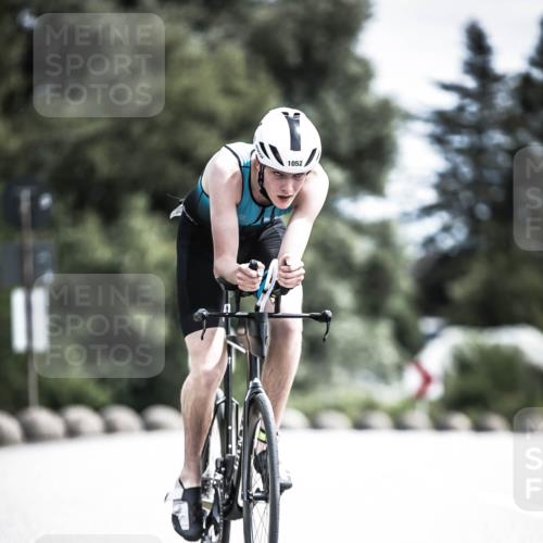 21.06.2026 - 29. Vierlanden-Triathlon H.Heesch http://msf.ph/oto/9923153 21.06.2026 13:02:53 Radfahren 1052 meine-sportfotos.de