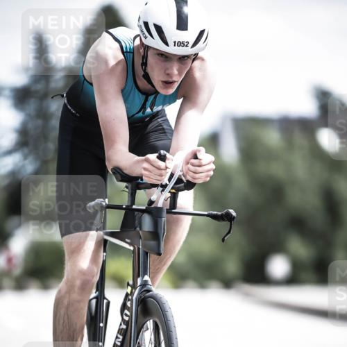 21.06.2026 - 29. Vierlanden-Triathlon H.Heesch http://msf.ph/oto/9923164 21.06.2026 13:02:54 Radfahren 1052 meine-sportfotos.de