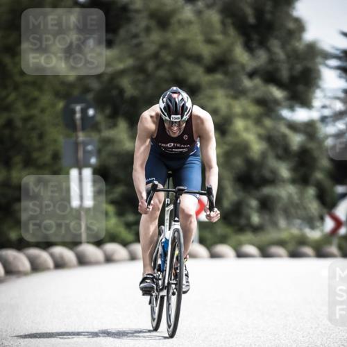 21.06.2026 - 29. Vierlanden-Triathlon H.Heesch http://msf.ph/oto/9923168 21.06.2026 13:03:08 Radfahren 11, 1048 meine-sportfotos.de