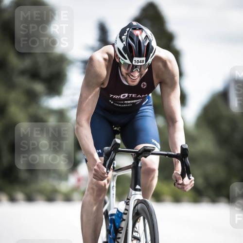 21.06.2026 - 29. Vierlanden-Triathlon H.Heesch http://msf.ph/oto/9923185 21.06.2026 13:03:09 Radfahren 1048 meine-sportfotos.de