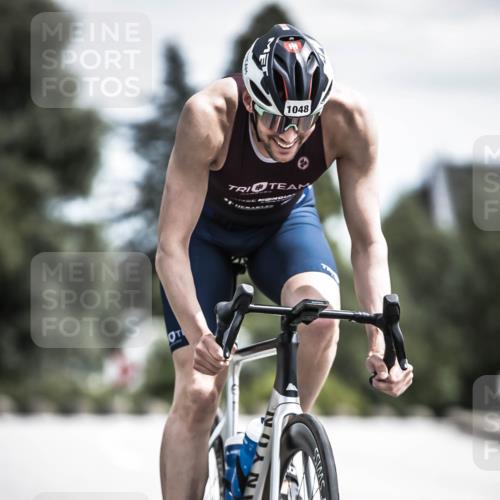 21.06.2026 - 29. Vierlanden-Triathlon H.Heesch http://msf.ph/oto/9923186 21.06.2026 13:03:09 Radfahren 1048 meine-sportfotos.de