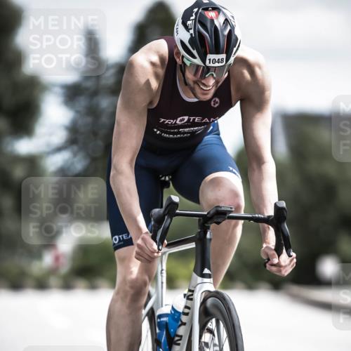 21.06.2026 - 29. Vierlanden-Triathlon H.Heesch http://msf.ph/oto/9923187 21.06.2026 13:03:09 Radfahren 1048 meine-sportfotos.de