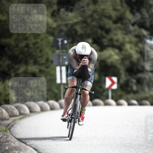 21.06.2026 - 29. Vierlanden-Triathlon H.Heesch http://msf.ph/oto/9923192 21.06.2026 13:03:37 Radfahren 1063, 0 meine-sportfotos.de