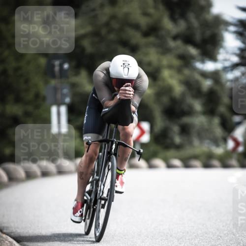21.06.2026 - 29. Vierlanden-Triathlon H.Heesch http://msf.ph/oto/9923197 21.06.2026 13:03:37 Radfahren 1063, 0 meine-sportfotos.de