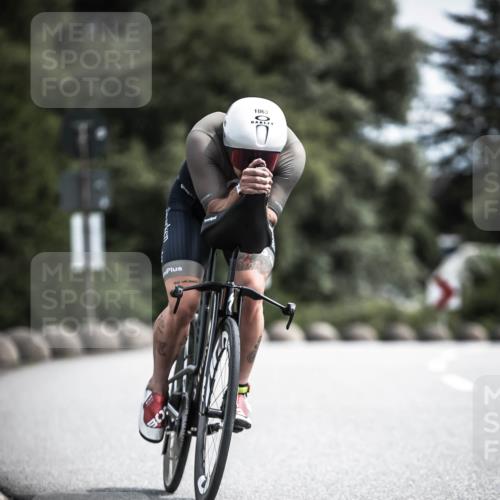 21.06.2026 - 29. Vierlanden-Triathlon H.Heesch http://msf.ph/oto/9923199 21.06.2026 13:03:37 Radfahren 1063 meine-sportfotos.de