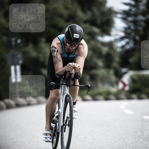 21.06.2026 - 29. Vierlanden-Triathlon H.Heesch http://msf.ph/oto/9923235 21.06.2026 13:03:49 Radfahren 11, 1053 meine-sportfotos.de