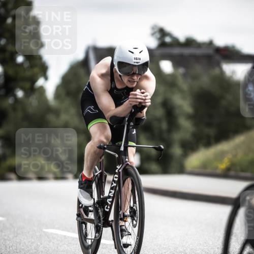 21.06.2026 - 29. Vierlanden-Triathlon H.Heesch http://msf.ph/oto/9923253 21.06.2026 13:03:57 Radfahren 1028 meine-sportfotos.de