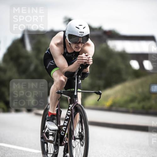 21.06.2026 - 29. Vierlanden-Triathlon H.Heesch http://msf.ph/oto/9923254 21.06.2026 13:03:57 Radfahren 1028 meine-sportfotos.de