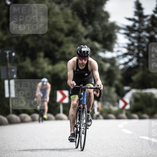 21.06.2026 - 29. Vierlanden-Triathlon H.Heesch http://msf.ph/oto/9923265 21.06.2026 13:04:08 Radfahren 11, 1032 meine-sportfotos.de