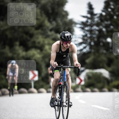 21.06.2026 - 29. Vierlanden-Triathlon H.Heesch http://msf.ph/oto/9923270 21.06.2026 13:04:08 Radfahren 1032 meine-sportfotos.de